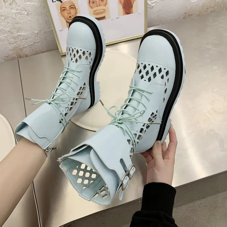 21 ALMERA Boots