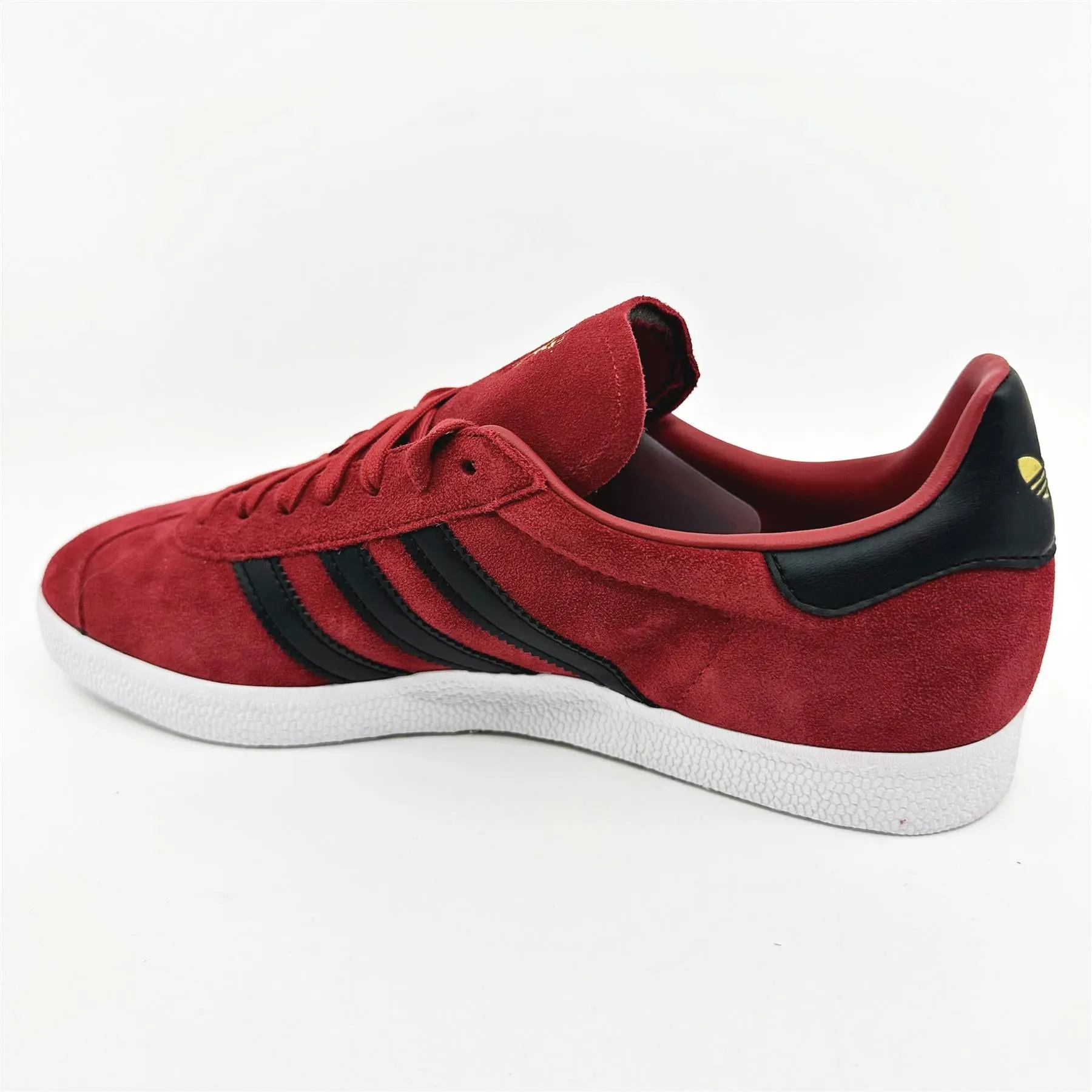 Adidas Gazelle Manchester United Red Black Mens Athletic Sneakers