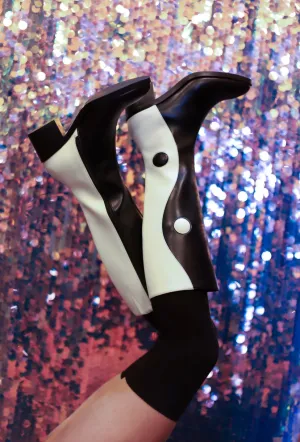 Balancing Act Boots HI B&W