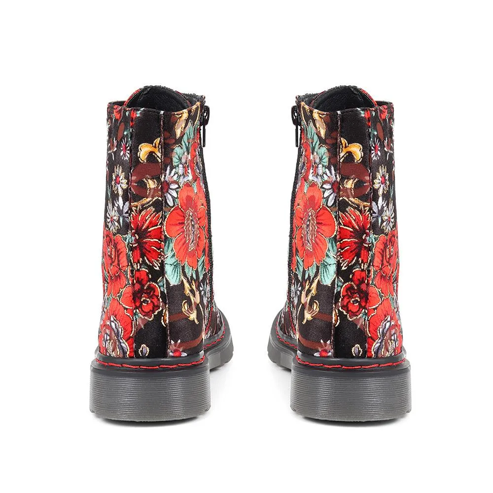 Casual Ankle Boots - WBINS38035 / 324 118