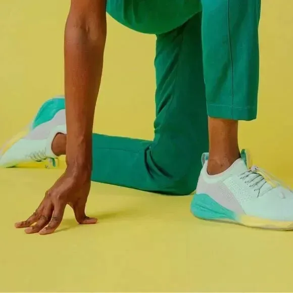 Clove  - Aero's Shoes - Limited Edition - Apple Jade