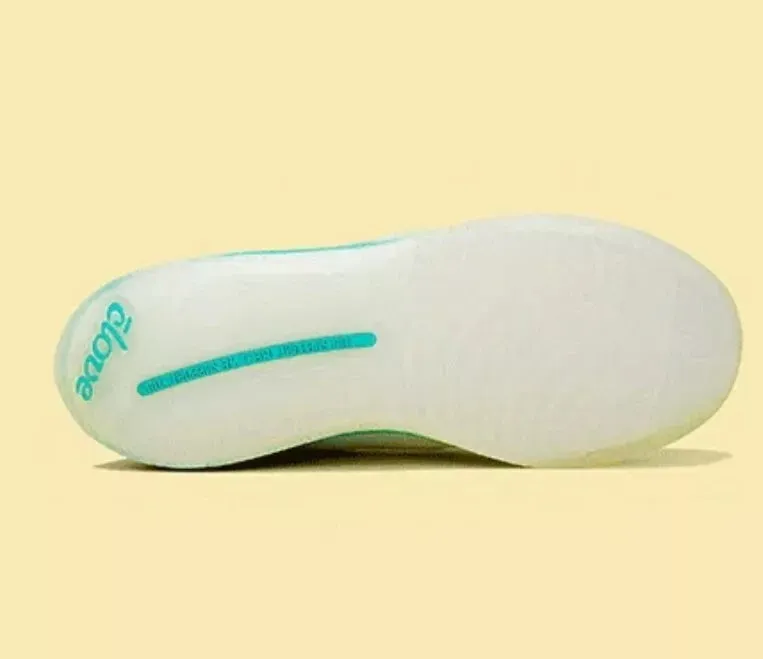 Clove  - Aero's Shoes - Limited Edition - Apple Jade