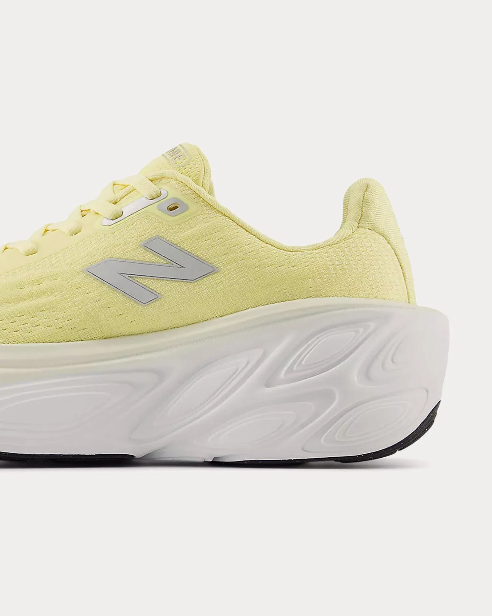 Fresh Foam X More v5 Parchment / Angora / Silver Metallic Running Shoes