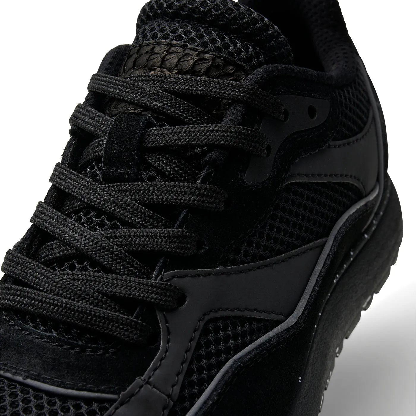 Hailey - Black