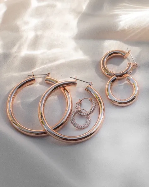 LUV AJ AMALFI HOOPS IN ROSE GOLD