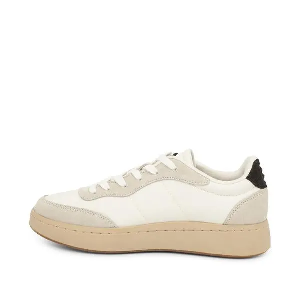 May Runners (Whisper White)