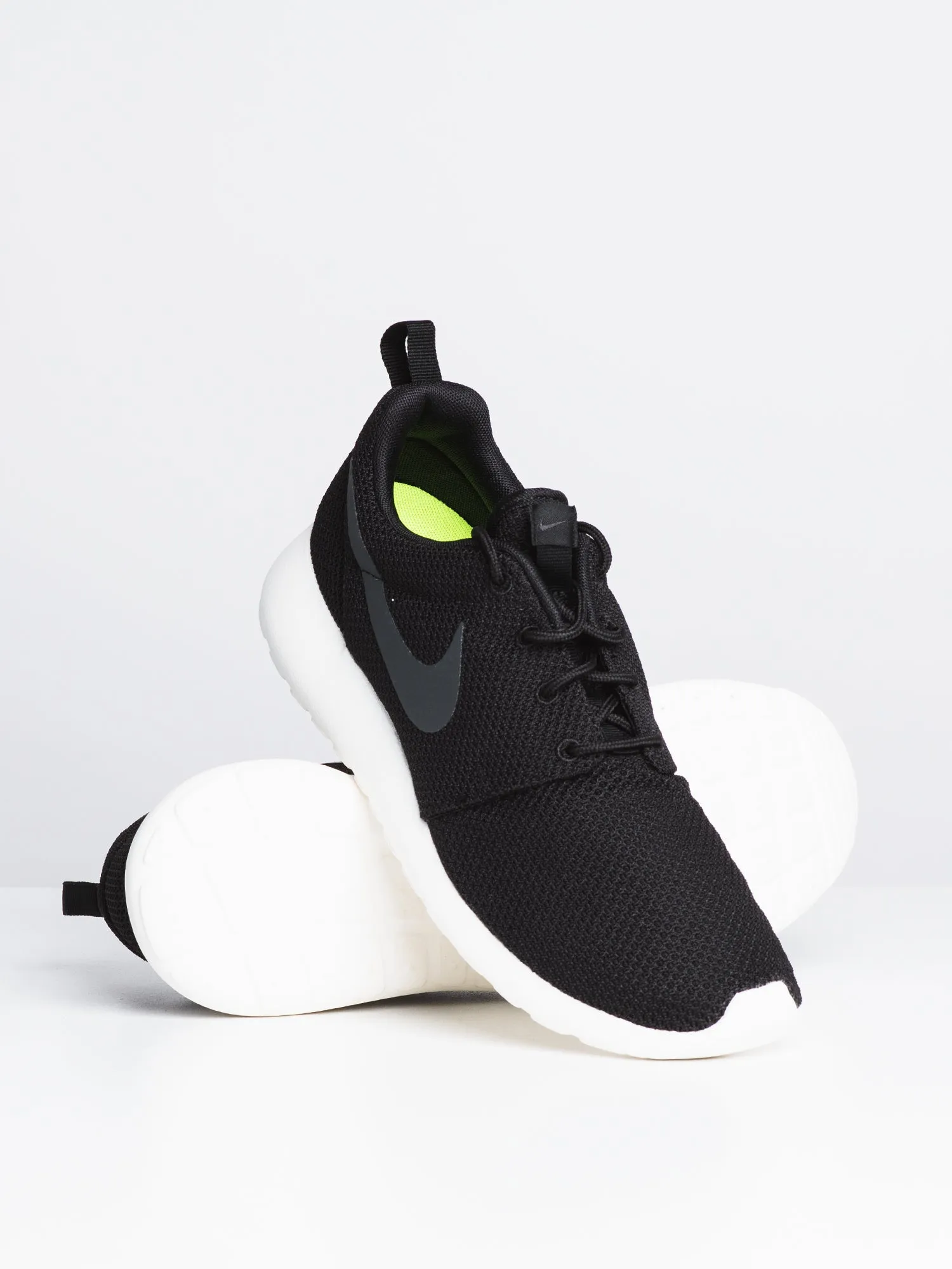 MENS NIKE ROSHE ONE - BLACK - CLEARANCE