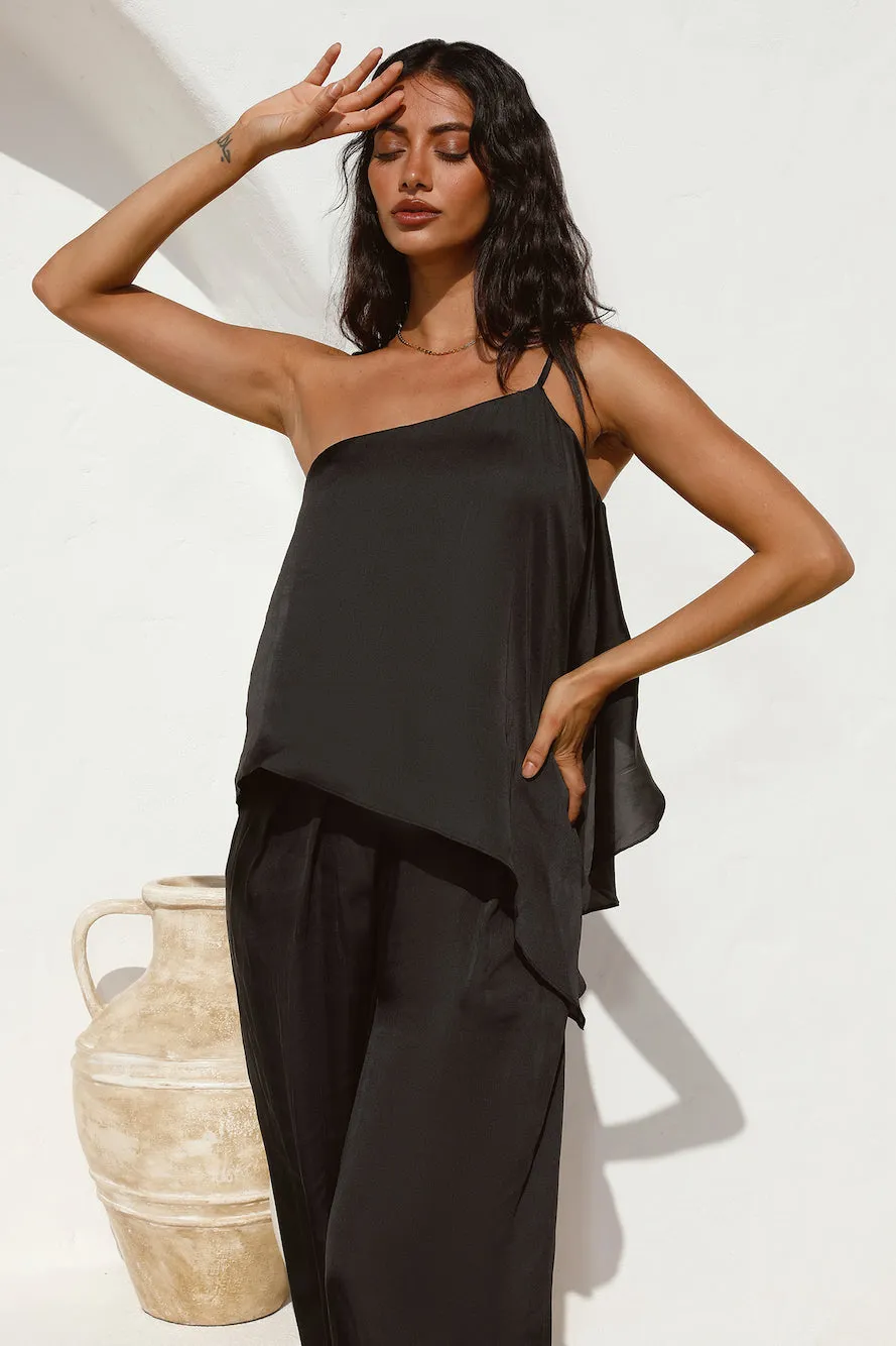 Moving In Crop Top Black
