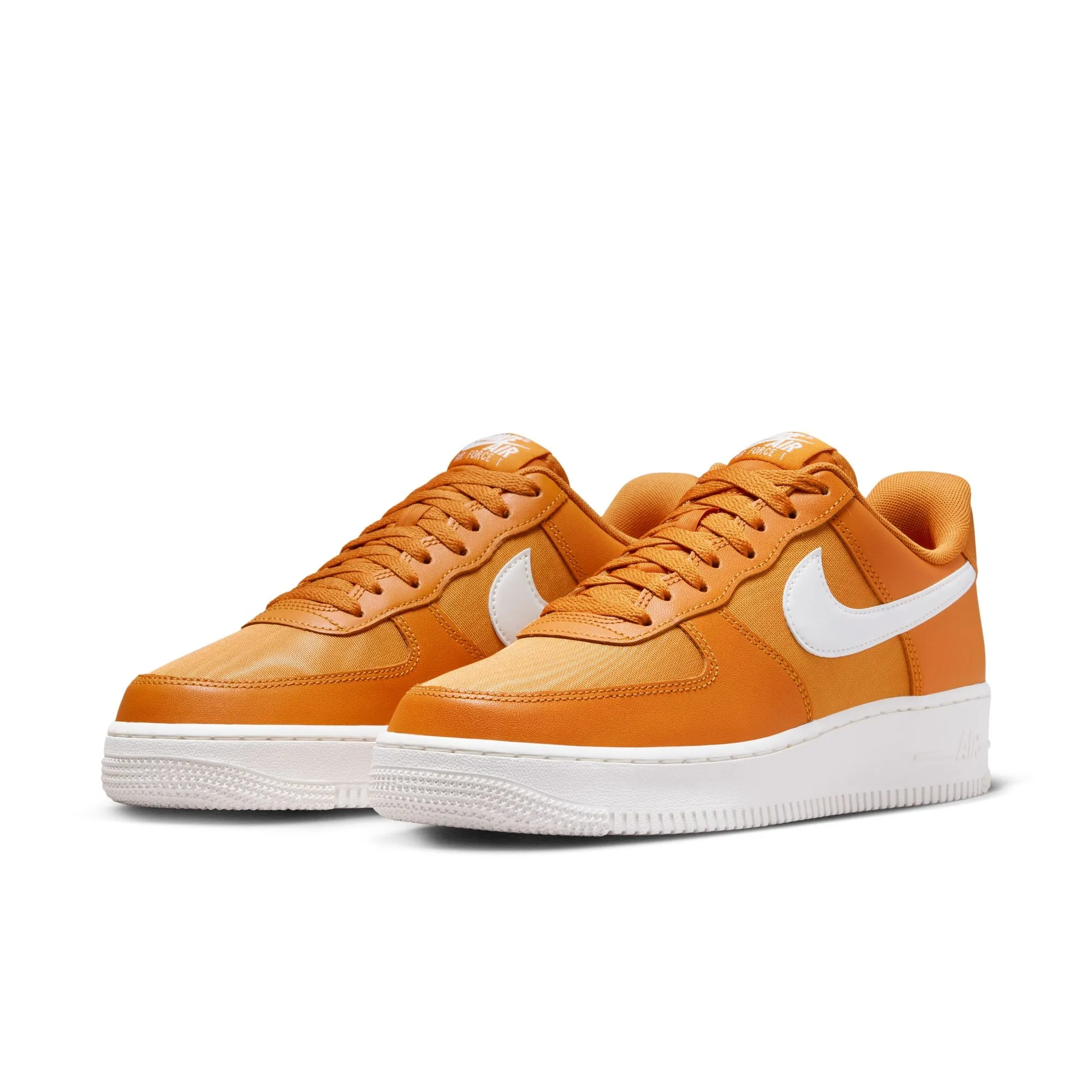 Nike - Air Force 1 '07 LV8