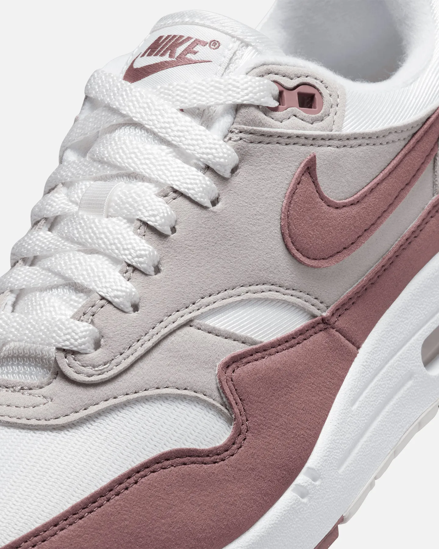 Nike Women's Air Max 1 '87 Summit White