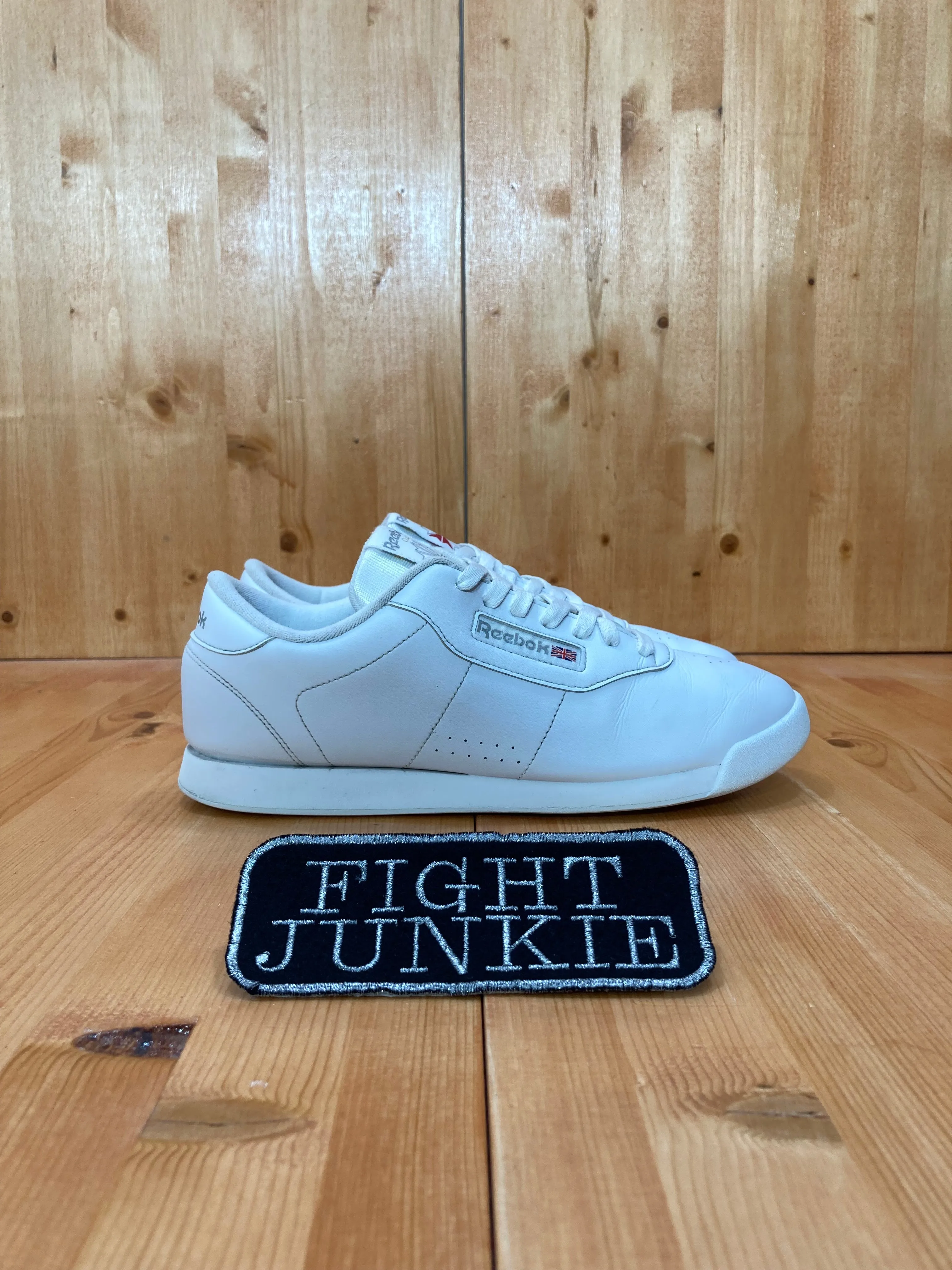 REEBOK CLASSIC LEATHER Women Size 10.5 Shoes Sneakers Triple White 1Y3001