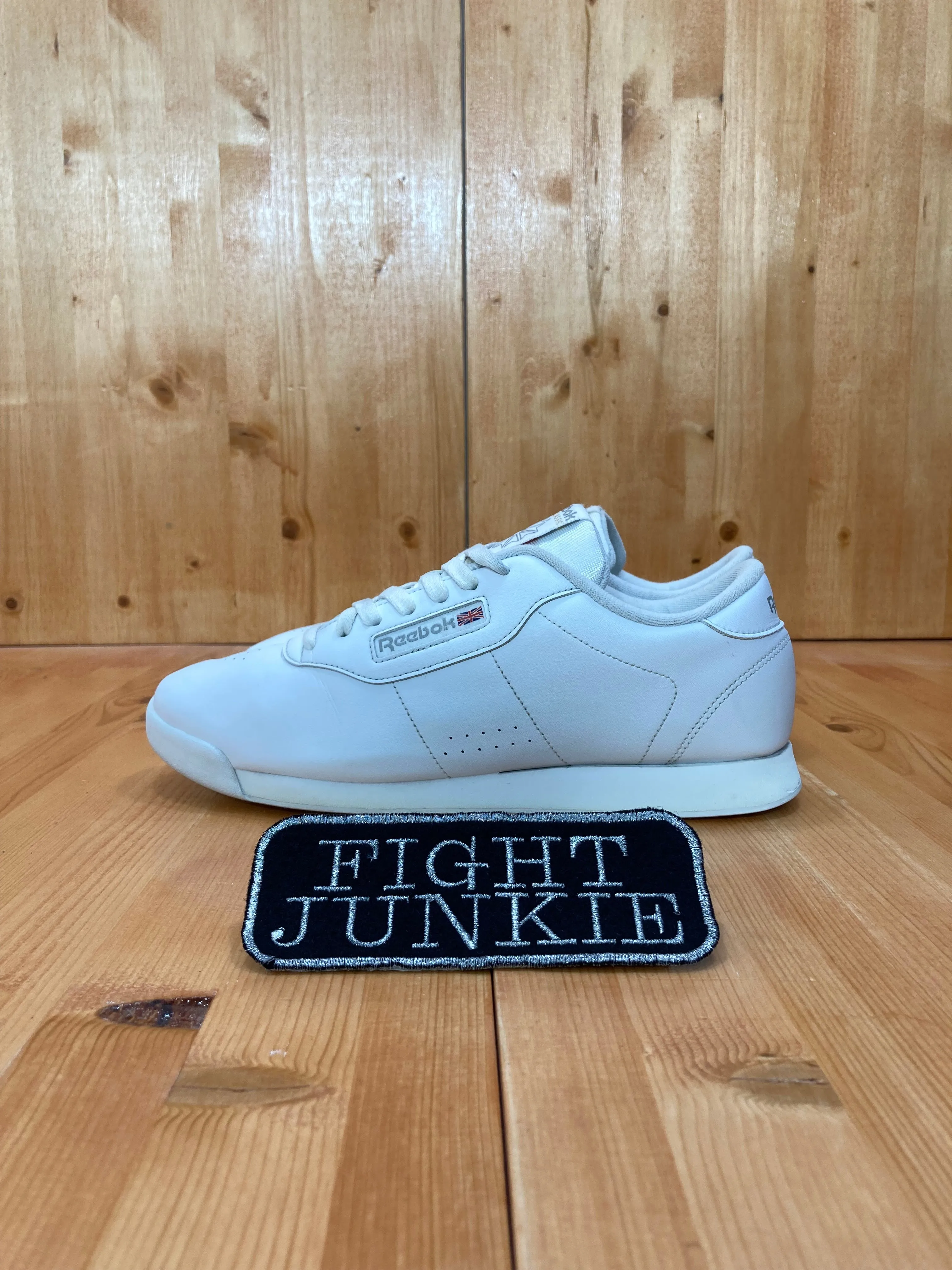 REEBOK CLASSIC LEATHER Women Size 10.5 Shoes Sneakers Triple White 1Y3001